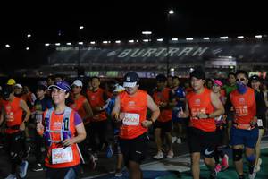BIB: 27119, 293, 036, 29626, 290
                            <button type="button" onclick="openModal(11479092)" class="btn btn-primary btn-sm float-right btn-popup" data-toggle="modal" data-target=".modal-high-quality">
                        <i class="fas fa-shopping-cart"></i> Add to Cart
                    </button>
                                            <button type="button" onclick="isThisMe(11479092, true)" class="btn btn-success btn-sm float-right btn-popup btn-isme hidden" data-toggle="tooltip" data-placement="bottom" title="นี่คือรูปของคุณใช่ไหม คลิกที่นี่เพื่อเอาเข้าอัลบั้ม">
                        <i class="fas fa-plus"></i> Add to album
                    </button>
                    <button type="button" onclick="isThisMe(11479092, false)" class="btn btn-warning btn-sm float-right btn-popup btn-isnotme hidden">
                        <i class="fas fa-ban"></i> Remove from album
                    </button>